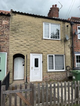 2-bed house on 31, Brigg Lane, Selby, £110,000