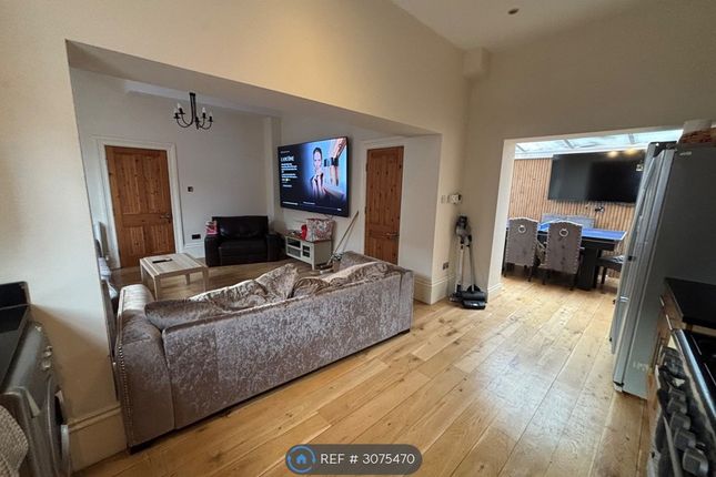 Jesmond, Newcastle Upon Tyne photo 2