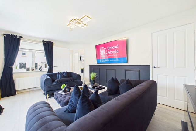 65, Old Meadow Walk, Wishaw photo 4