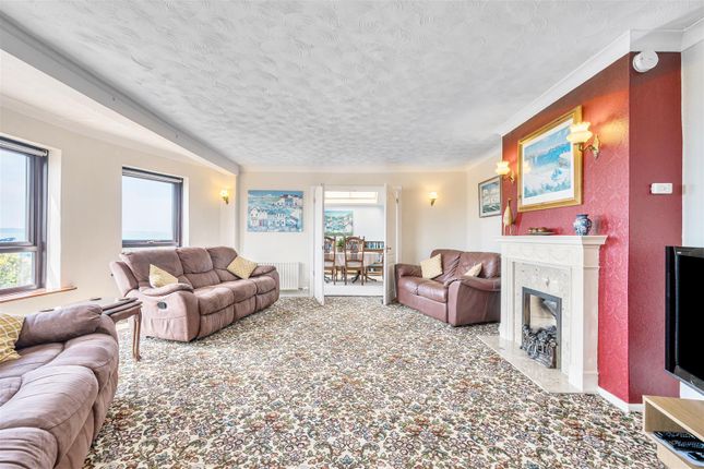 72 Marine Parade East, Marine Parade East, Lee-On-The-Solent photo 4