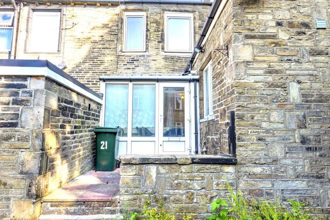 2-bed terraced on 21, Albert Street, Bradford, £45,000