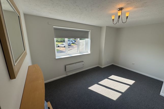 57, Apple Walk, Cannock photo 3