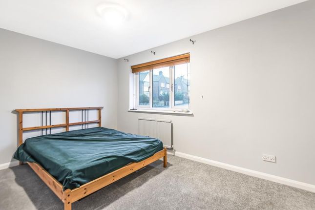 Maisonette to rent in High Wycombe, Buckinghamshire
