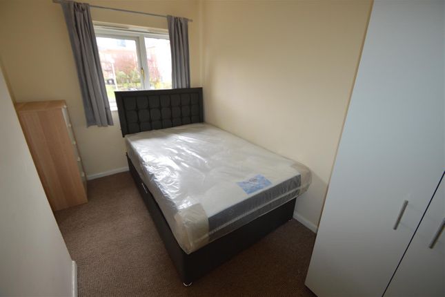 7, Warde Street, Manchester photo 5