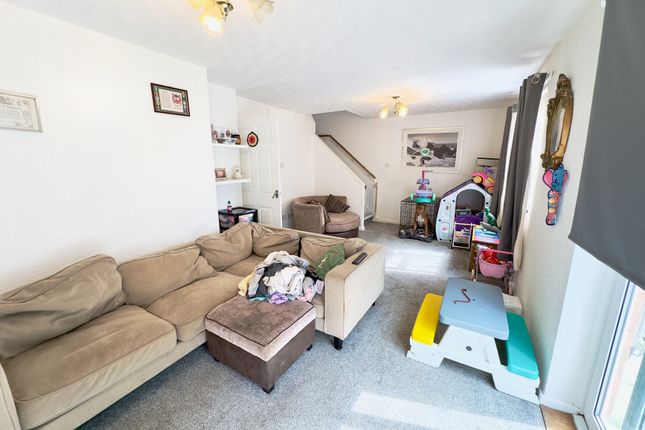 5, Dunrobin Close, Darlington photo 2