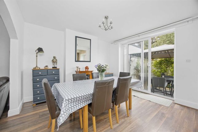 81, Pinner Road, Northwood photo 4