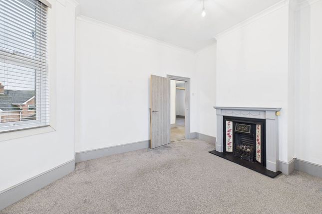 33b, Tagwell Road, Droitwich photo 3