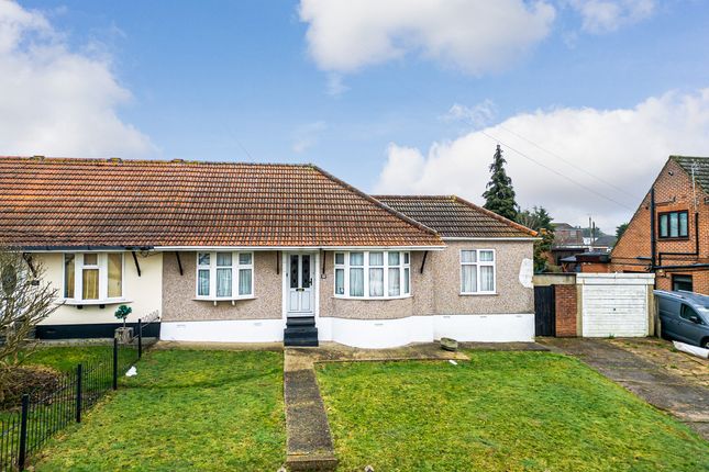 2-bed other on 24, Langford Crescent, Benfleet, £425,000