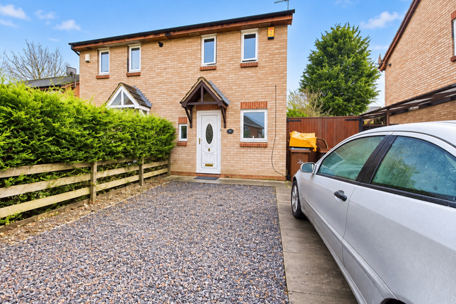 2 bed property for rent in Birling Close NG6