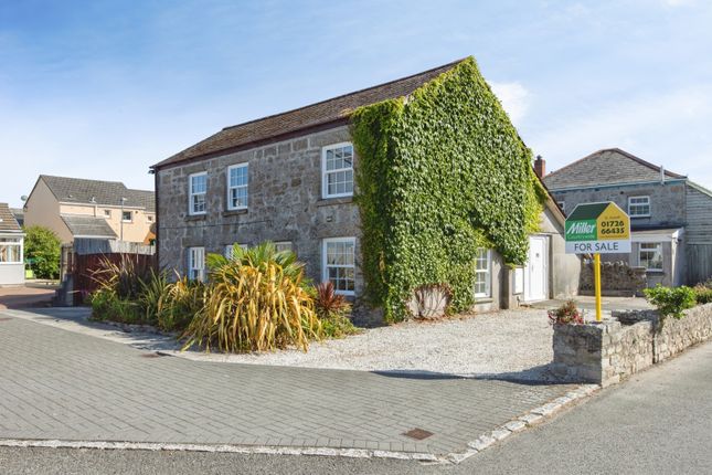 3-bed house on 18, Station Road, St. Austell, £230,000