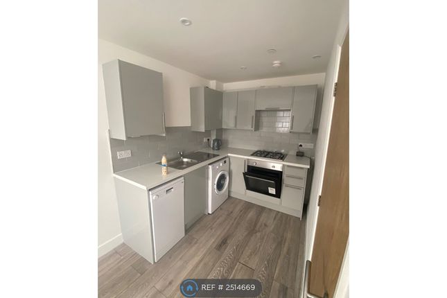 Thumbnail Terraced house to rent in Western Road, Bletchley
