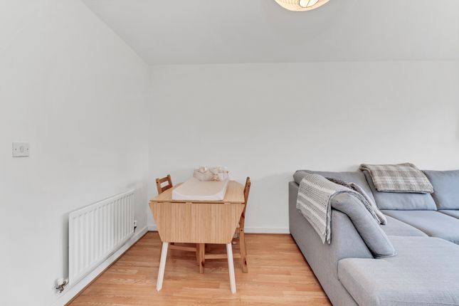 110, Buzzard Rise, Stowmarket photo 5