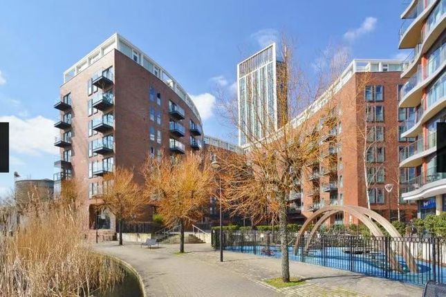 Flat for sale in Montreal House, Surrey Quays Road, London