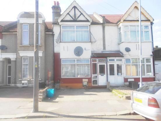 Thumbnail Terraced house for sale in Jersey Road, Ilford