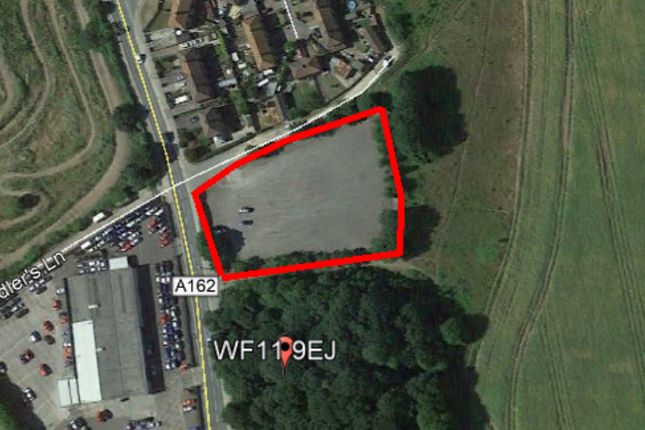 Thumbnail Land for sale in Tadcaster Road, Knottingley