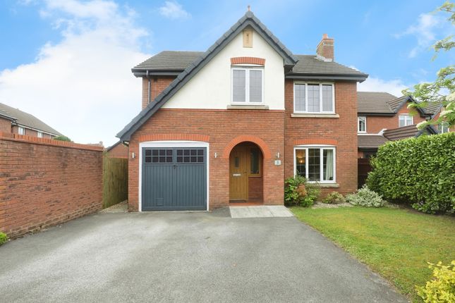Thumbnail Detached house for sale in Kingslawn Close, Northwich