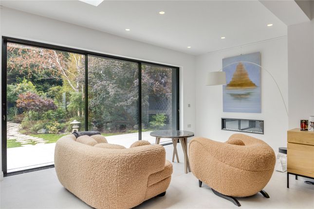 13, Purley Avenue, Cricklewood photo 3