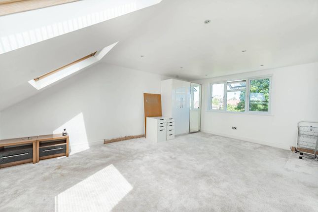 Sandymount Avenue, Stanmore photo 3