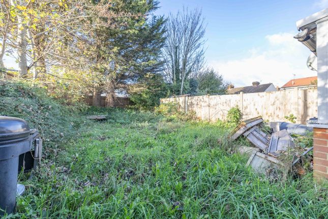 4, Conrad Avenue, Canterbury photo 4