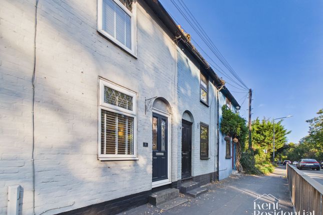 2-bed house on 6 Weavering Cottages Ashford Road, Maidstone, £235,000