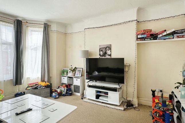 Flat for sale in Windermere Road, Bournemouth