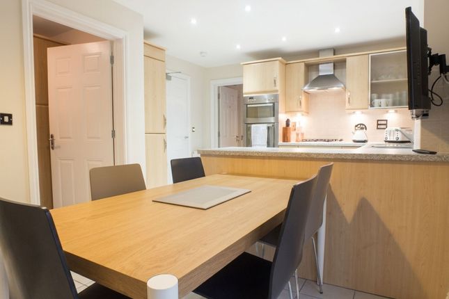 Room 7, 1 Pascal Crescent, Reading photo 4