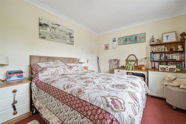 13, Fernworthy Gardens, Crediton photo 4