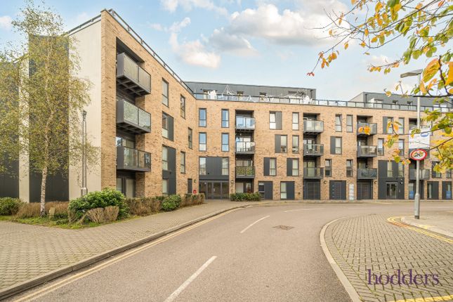 8F3Fecdf-F0B7-427...