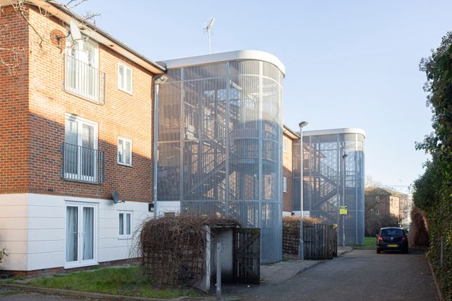 Thumbnail Flat for sale in Plumstead Road, Woolwich