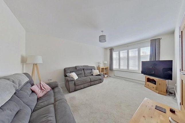 25, Hunter Avenue, Herne Bay photo 3