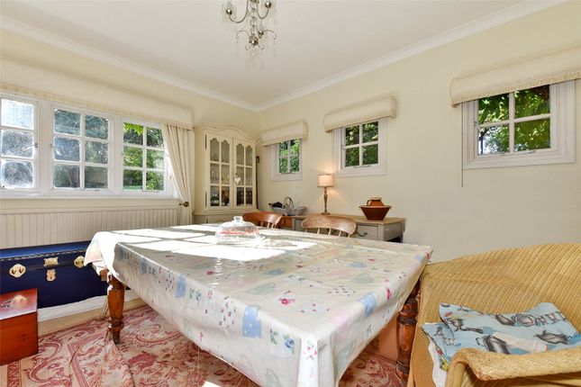 Flat to rent in Crowsley Road, Shiplake, Henley-On-Thames, Oxfordshire