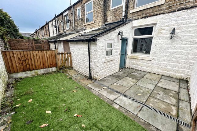 Terraced house for sale in Cheshire Street, Mossley