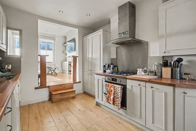 89, Kingswood Road, London photo 4