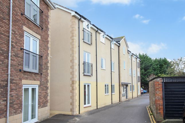 Thumbnail Flat to rent in Bolwell Place, Melksham, Wiltshire