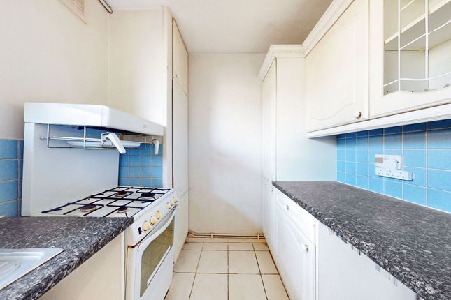 11 Hood Court, Mayton Street, Holloway photo 4