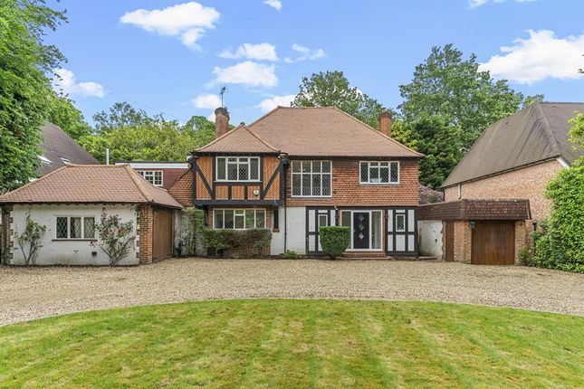 Thumbnail Detached house to rent in Seven Hills Road, Cobham