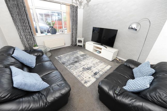 1131, Bolton Road, Bradford photo 2