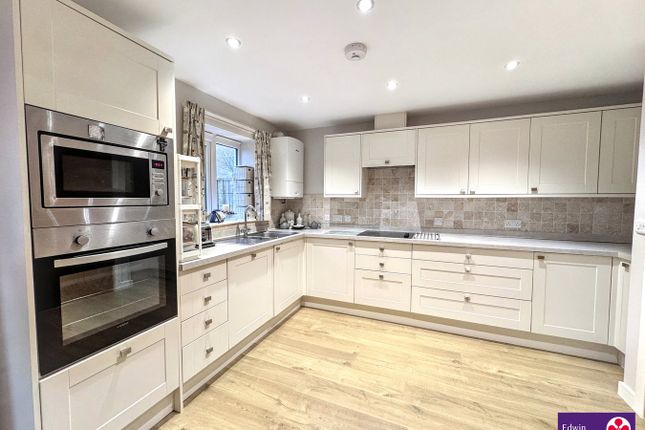 28, 28 Calvert Way, Keswick photo 3