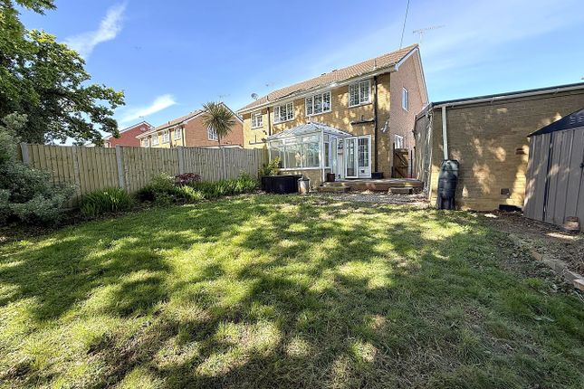 52, Bluebell Lane, POOLE photo 2