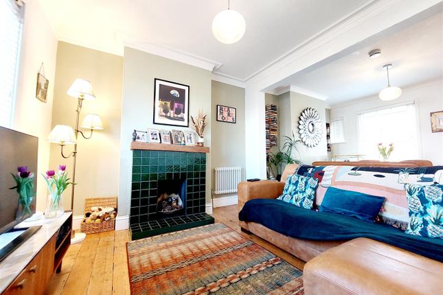 8, Hindover Road, Seaford photo 3