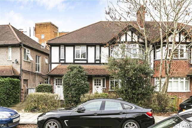 Flat for sale in Woodleigh Gardens, London