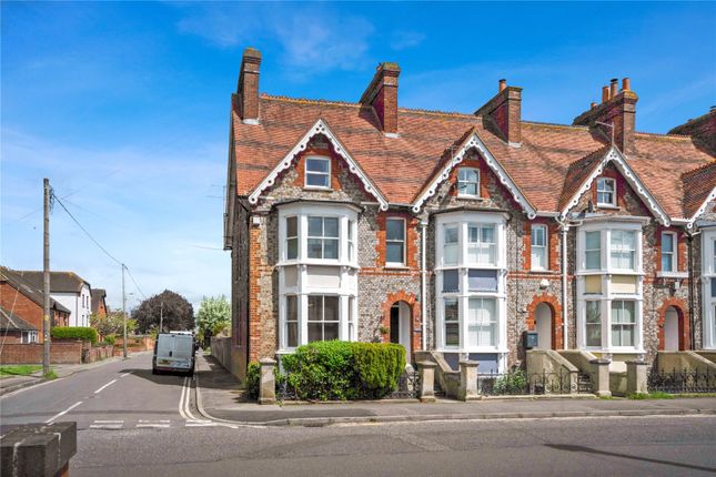 End terrace house for sale in Chinnor Road, Thame, Oxfordshire