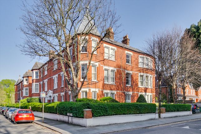 Thumbnail Flat for sale in North Court, Clevedon Road, Twickenham
