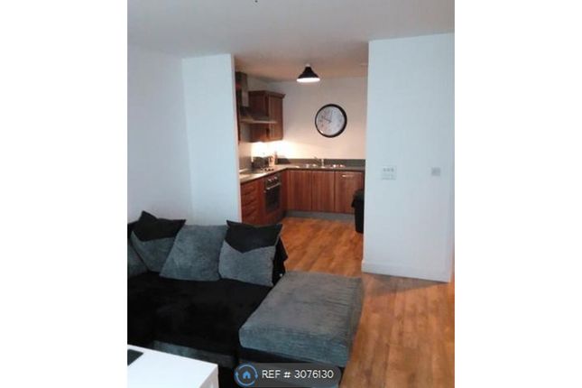 Worsdell Drive, Gateshead photo 3