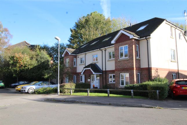 Property to rent in Centenary Close, Dunton Green, Sevenoaks