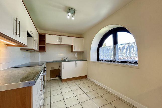 Flat 15 Greenhayes, 46, Springfield Road, St. Leonards-On-Sea photo 2