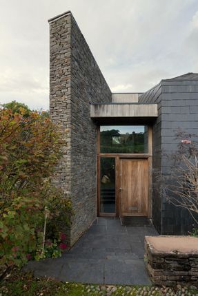 236642 - Ty-Hedfan-Tmh-24.Jpg