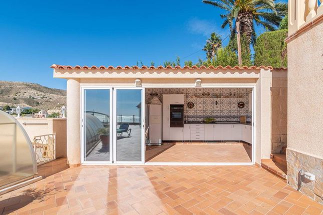 Detached house for sale in El Campello, Comunitat Valenciana, Spain