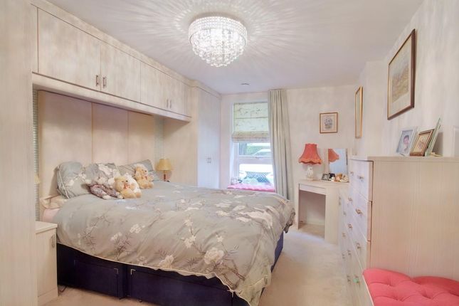 Flat for sale in Lawson Grange, Holly Road North, Wilmslow, Cheshire East