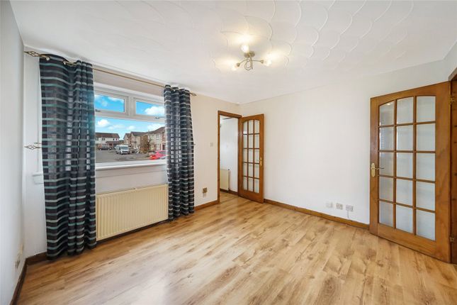 121, Wishart Drive, Stirlingshire photo 3